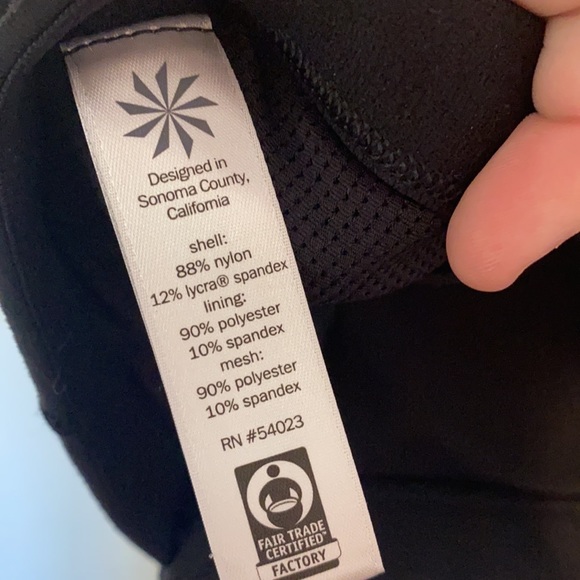 Athleta sports bra front closure half moon strap - Picture 7 of 8